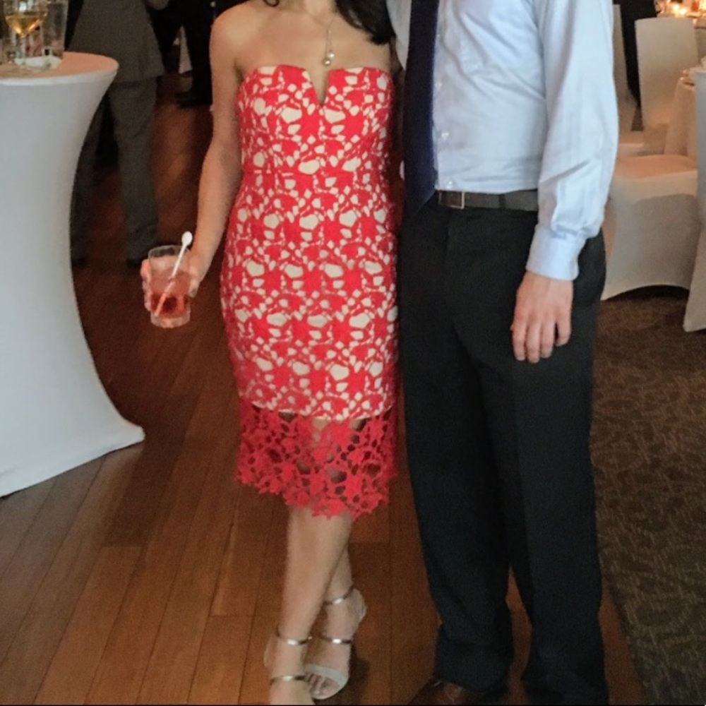 Forever 21 Contemporary Strapless Red Lace Nude Dress Party Dress Unique wedding